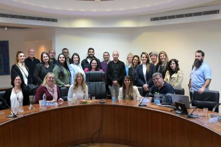 سلئيل يجتمع مع مجلس الطلاب والشبّيبة القطري وممثّلي لجان الأهل وطواقم تدريس